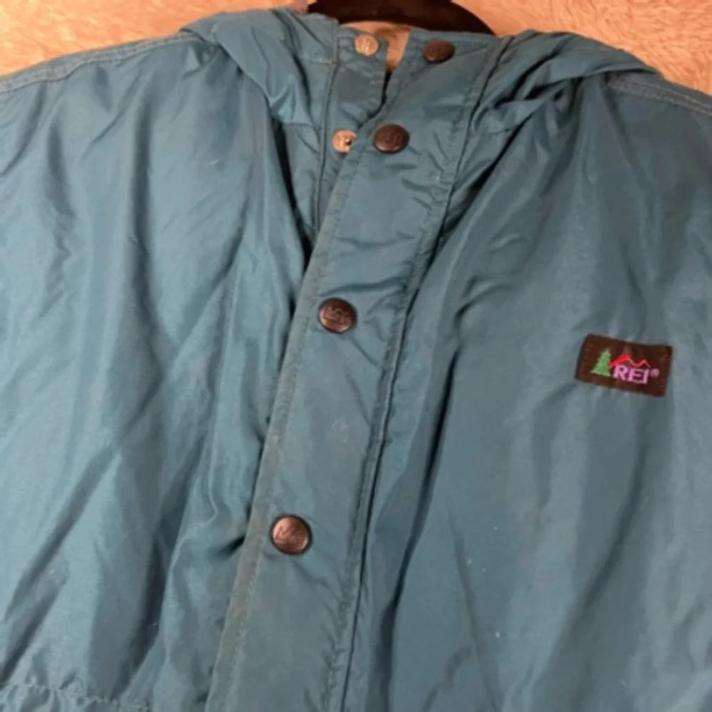 REI‎ Girls Jacket Teal Blue Zip Pockets Snap Buttons Hooded Long Sleeve M 8/10